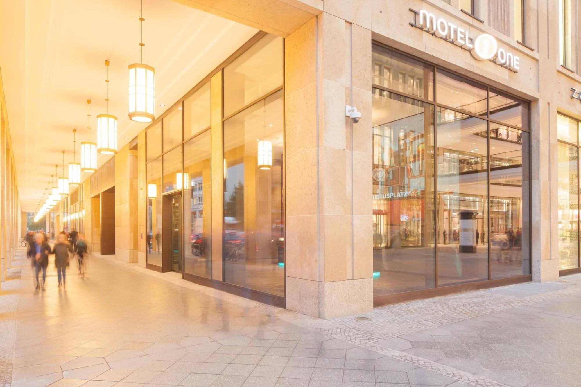 Motel One Berlin-Potsdamer Platz Exterior foto